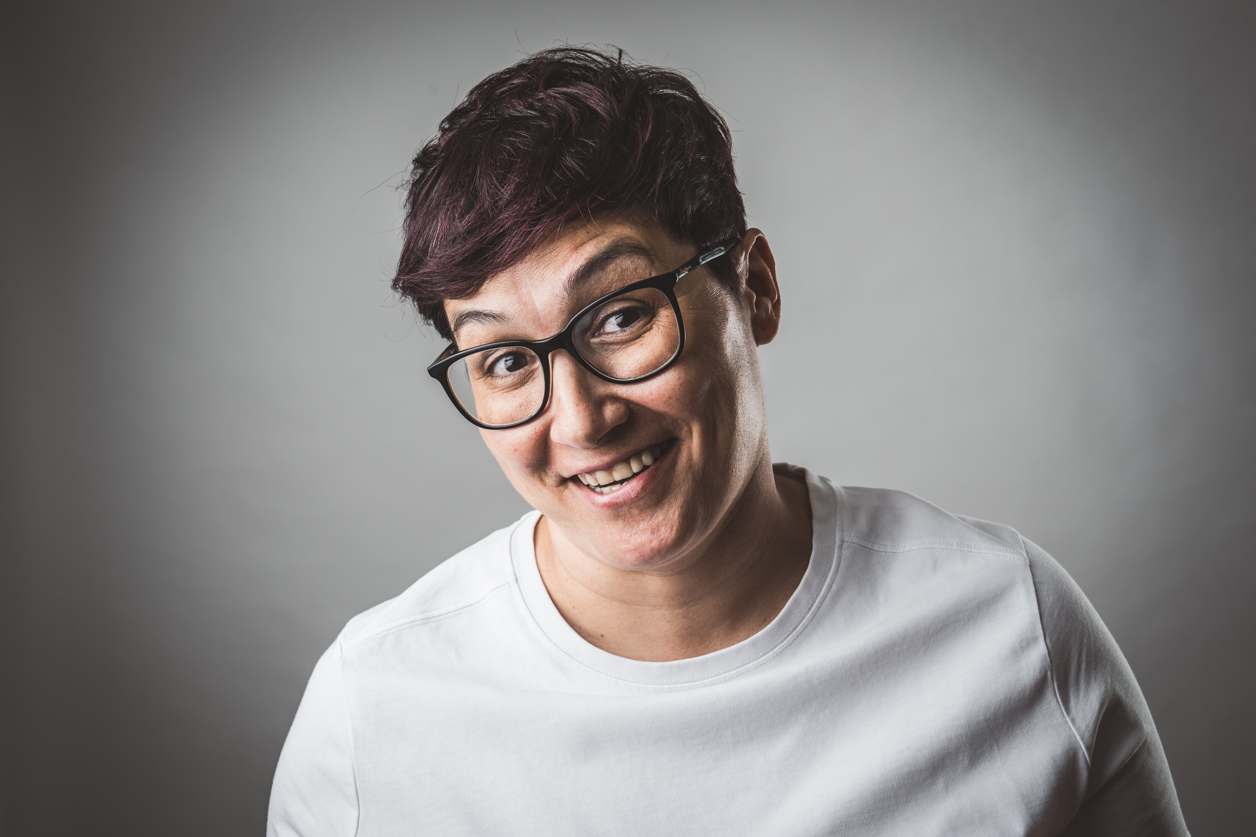 Consuelo Rebollo con gafas